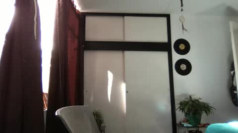 Snapshot of camille_delrey chatting on 09-09-25, 08:19 Camille online show from 09-09-25, 08:19