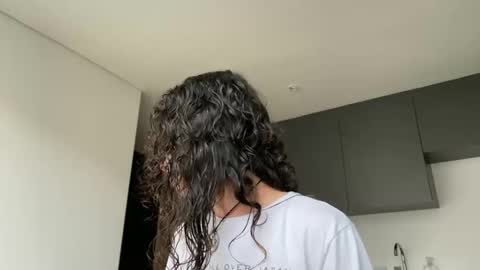 Snapshot of camille_delrey chatting on 10-11-25, 11:09 Camille online show from 10-11-25, 11:09