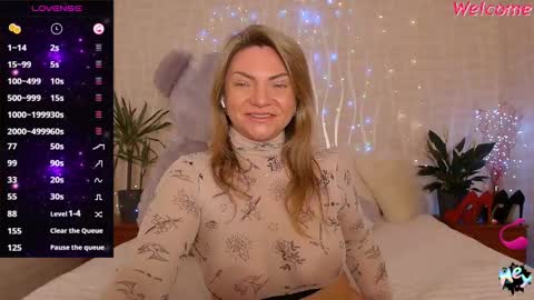 Snapshot of camille_game chatting on 01-22-25, 05:26 Camille Game online show from 01-22-25, 05:26