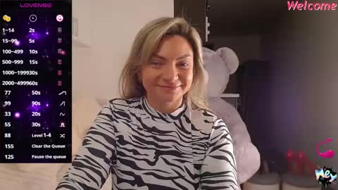 Snapshot of camille_game chatting on 03-07-25, 02:36 Camille Game online show from 03-07-25, 02:36