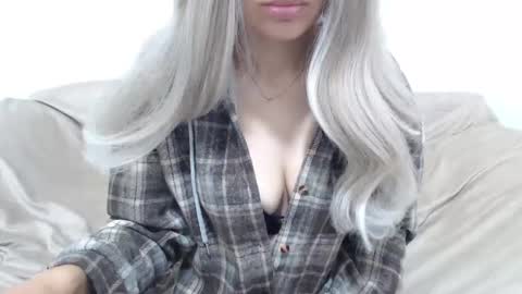 CamilleBunny online show from 05-18-26, 02:07