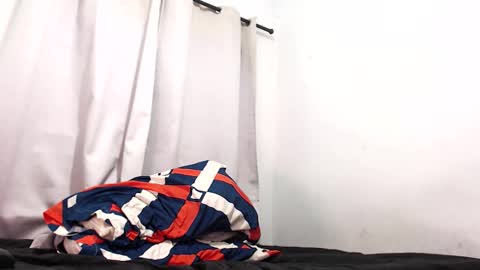 Snapshot of camillo_beischel_ chatting on 10-01-25, 06:47 camillo_beischel_ online show from 10-01-25, 06:47