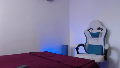 camilo_contre21 online show from 03-16-26, 07:07