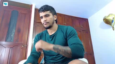 camilo_contre21 online show from 05-30-26, 11:35