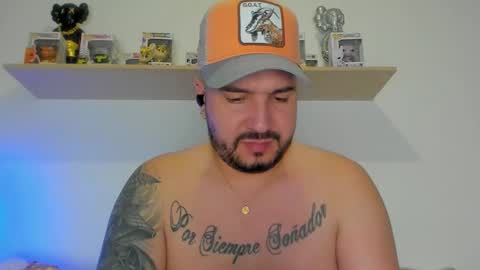 camilo_restrepo21 online show from 03-25-26, 02:06
