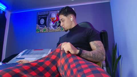 CAMILO  online show from 10-24-25, 02:02