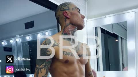 Snapshot of camiloinlive chatting on 11-01-25, 02:35 camiloinlive online show from 11-01-25, 02:35