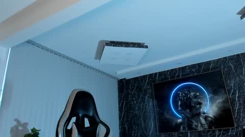 Snapshot of camilowatson chatting on 01-29-25, 11:04 Camilo Watson online show from 01-29-25, 11:04