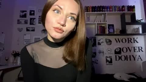 Julia online show from 02-24-26, 07:39