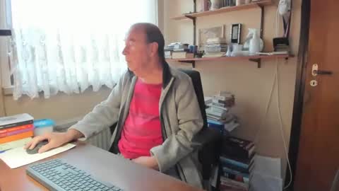 Cammee online show from 01-22-25, 07:57