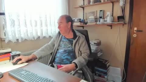 Cammee online show from 02-06-25, 09:11