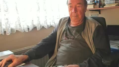 Cammee online show from 01-16-26, 01:26