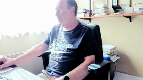 Snapshot of cammee chatting on 03-15-26, 09:59 Cammee online show from 03-15-26, 09:59