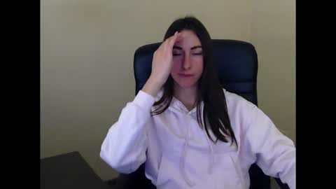 Snapshot of cammila_horn chatting on 03-14-26, 06:35 cammila horn online show from 03-14-26, 06:35