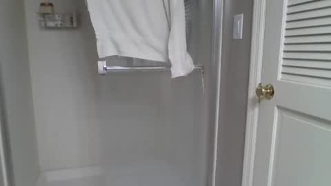 Snapshot of cammyman6900 chatting on 02-03-25, 04:46 cammyman6900 online show from 02-03-25, 04:46