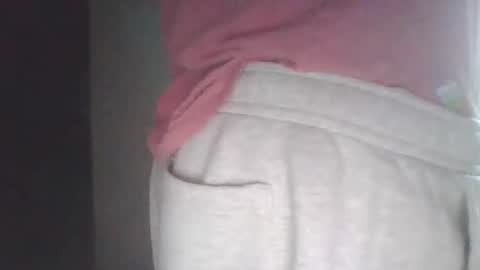 Snapshot of cammyman6900 chatting on 11-14-25, 05:06 cammyman6900 online show from 11-14-25, 05:06