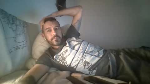 Snapshot of canary_braun chatting on 03-11-25, 07:36 canary_braun online show from 03-11-25, 07:36