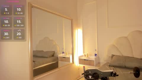 Snapshot of candaceowens chatting on 01-09-26, 03:42 candaceowens online show from 01-09-26, 03:42