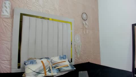 Snapshot of candise_oconnor chatting on 09-30-25, 10:04 candise online show from 09-30-25, 10:04