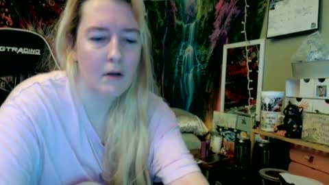 Candi online show from 06-25-26, 05:28