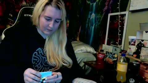 Candi online show from 06-29-26, 10:32