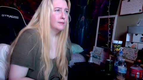 Candi online show from 07-23-26, 02:37