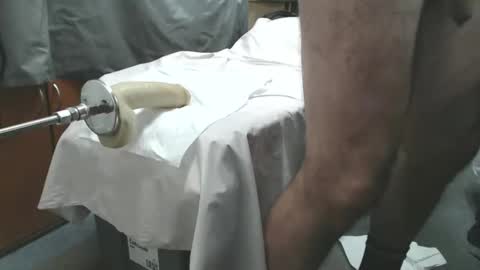 Snapshot of candy1960 chatting on 12-15-25, 09:02 candy1960 online show from 12-15-25, 09:02