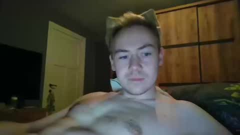 candy_boy_xoxo online show from 03-11-26, 04:35