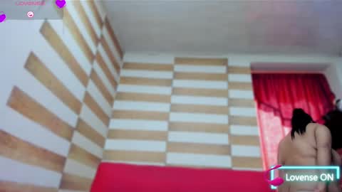 Candy  Brown online show from 09-15-25, 01:11