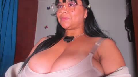 Snapshot of candy_browm1 chatting on 07-14-26, 02:05 Candy Brown online show from 07-14-26, 02:05