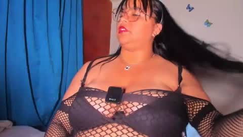 Snapshot of candy_browm1 chatting on 07-15-26, 01:44 Candy Brown online show from 07-15-26, 01:44