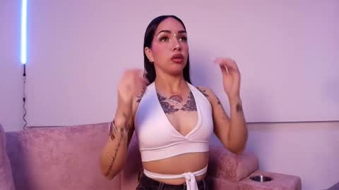 Snapshot of candy_dim chatting on 12-17-25, 05:24 candy_dim online show from 12-17-25, 05:24