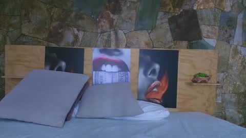 Jolie online show from 09-25-25, 09:07