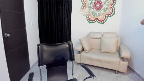 Snapshot of candy_fox_19 chatting on 01-15-26, 03:38 candy_fox_19 online show from 01-15-26, 03:38