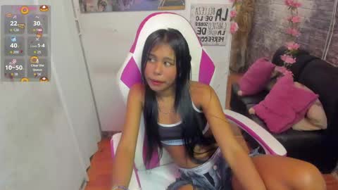 Snapshot of candy_kiss__ chatting on 05-05-26, 08:50 candy_kiss__ online show from 05-05-26, 08:50