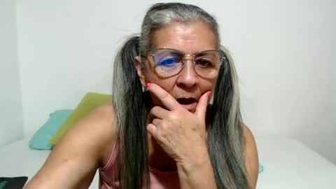 candy online show from 07-06-26, 11:29