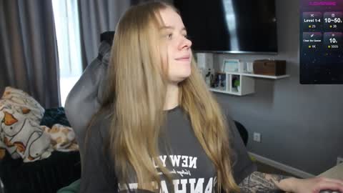 Megan online show from 01-17-25, 09:39