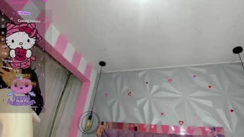 Ania online show from 10-19-25, 11:11