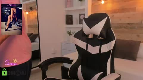 CANDY online show from 04-18-26, 07:51