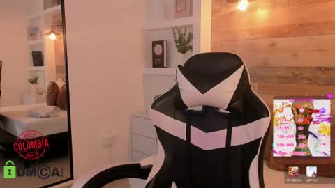 Snapshot of candy_summer28_ chatting on 06-18-26, 07:29 CANDY online show from 06-18-26, 07:29