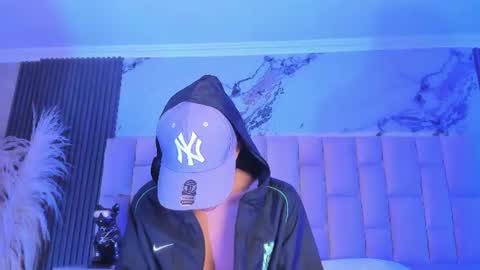 and MarilynHot online show from 07-20-26, 08:22