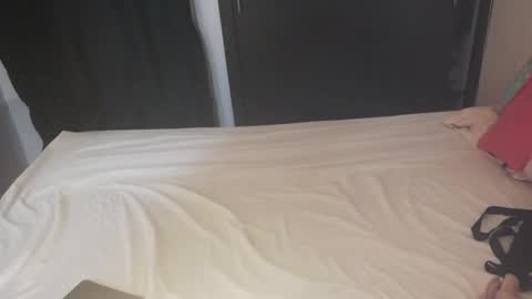 Candy online show from 03-29-26, 06:13