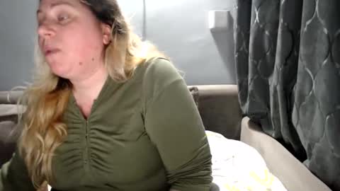 Laura online show from 02-16-26, 07:54