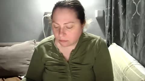 Snapshot of candycream74 chatting on 04-28-26, 06:57 Laura online show from 04-28-26, 06:57