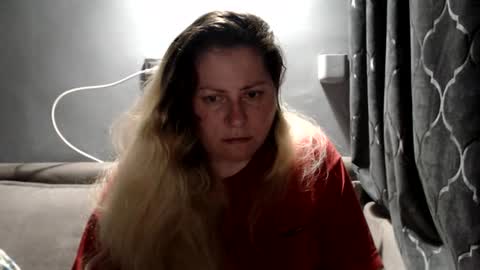 Snapshot of candycream74 chatting on 05-12-26, 10:07 Laura online show from 05-12-26, 10:07