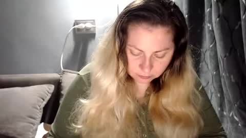 Snapshot of candycream74 chatting on 05-22-26, 06:35 Laura online show from 05-22-26, 06:35