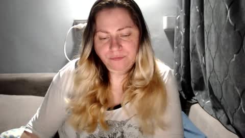 Snapshot of candycream74 chatting on 05-26-26, 06:48 Laura online show from 05-26-26, 06:48