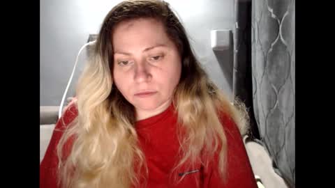 Snapshot of candycream74 chatting on 05-30-26, 09:34 Laura online show from 05-30-26, 09:34