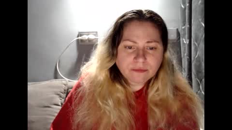 Snapshot of candycream74 chatting on 05-31-26, 07:48 Laura online show from 05-31-26, 07:48