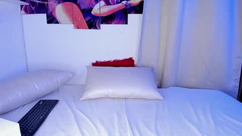 Candy online show from 03-06-25, 01:58